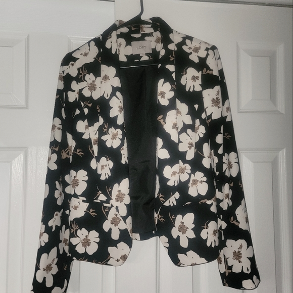 Floral Jacket - Picture 1 of 2